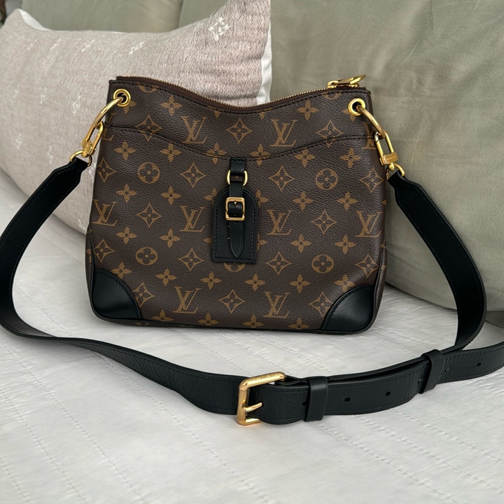 Louis Vuitton Odeon Monogram PM Crossbody bag in Black